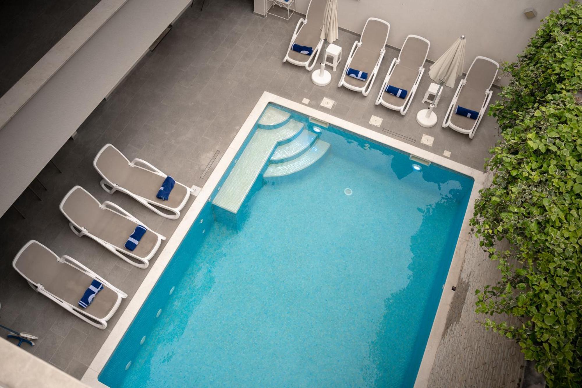 Luxury Rooms Pino Split Luaran gambar