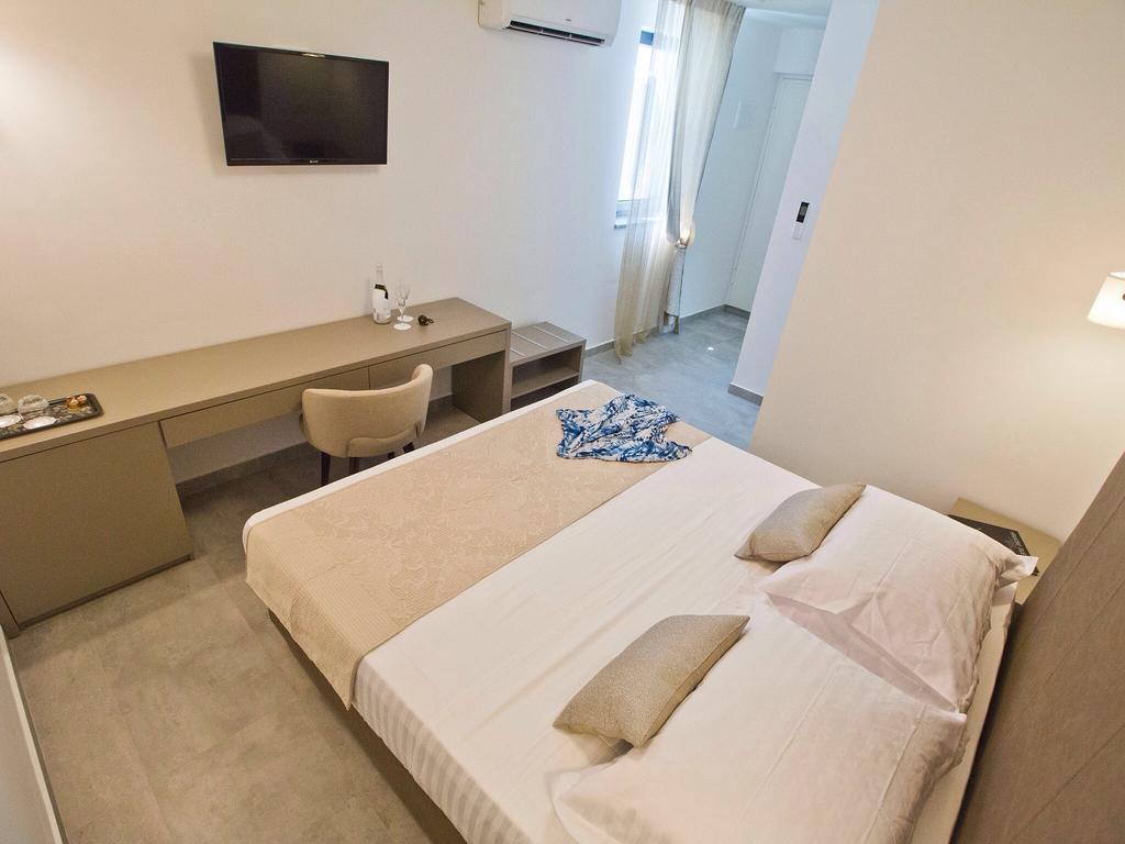 Luxury Rooms Pino Split Luaran gambar