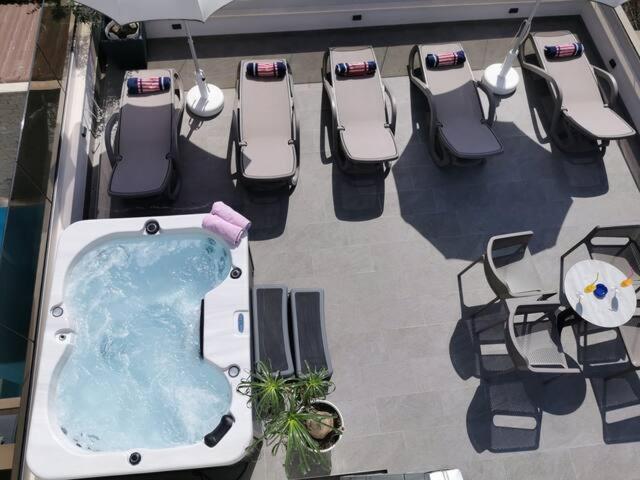 Luxury Rooms Pino Split Luaran gambar