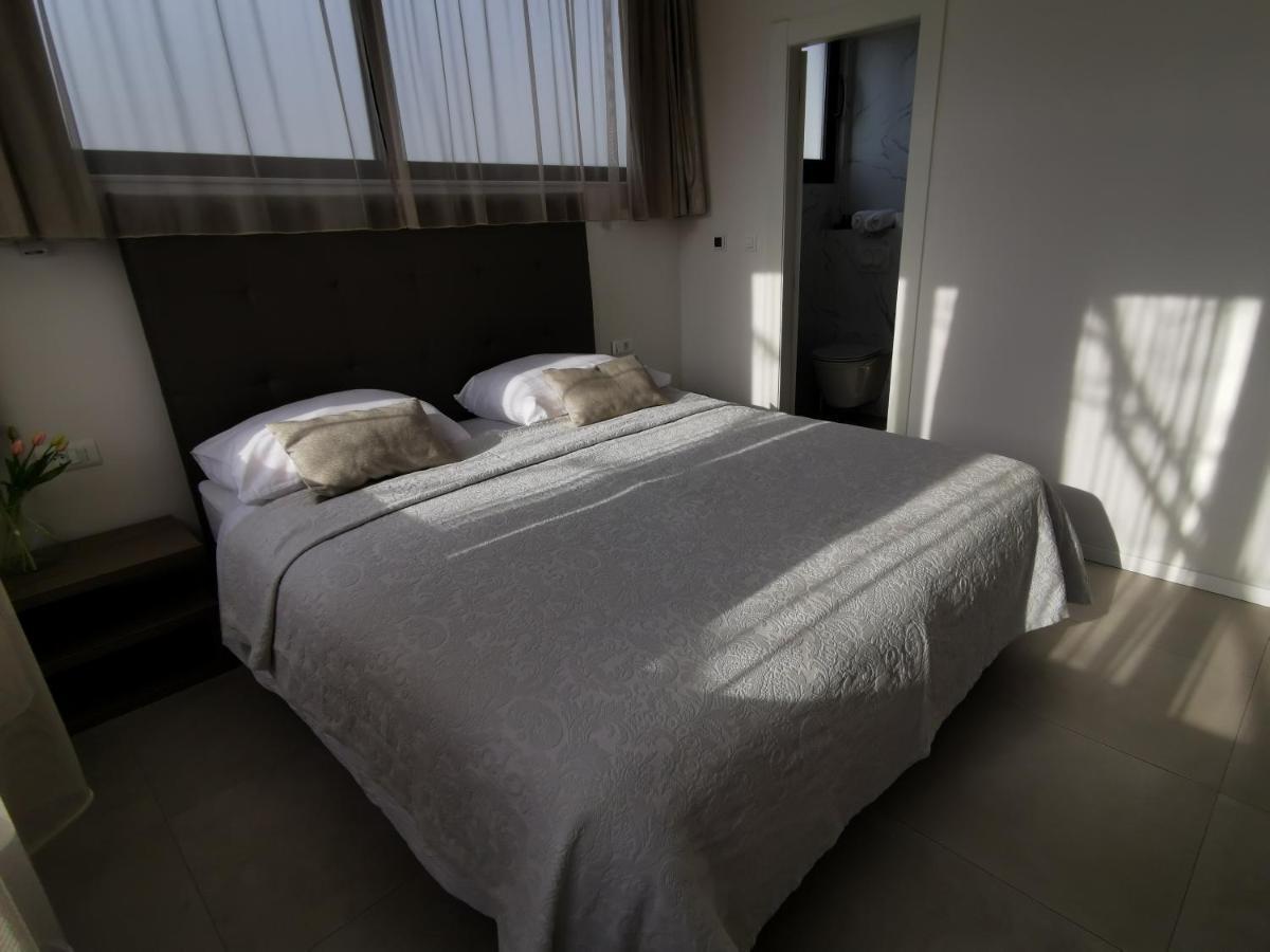 Luxury Rooms Pino Split Luaran gambar